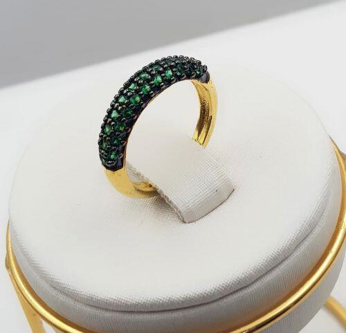 Anel Aparador 3 Fileiras Micro Zircônias Esmeralda Banhado em Ouro18k