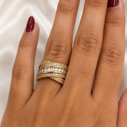 Anel X Luxury com Micro Zircônias e Zircônia Baguettes Cristais Banhado em Ouro18k