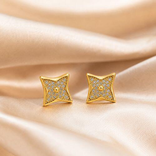Brinco Flor 4 Pétalas Micro Zircônia Cristal com Detalhes Banhado a Ouro