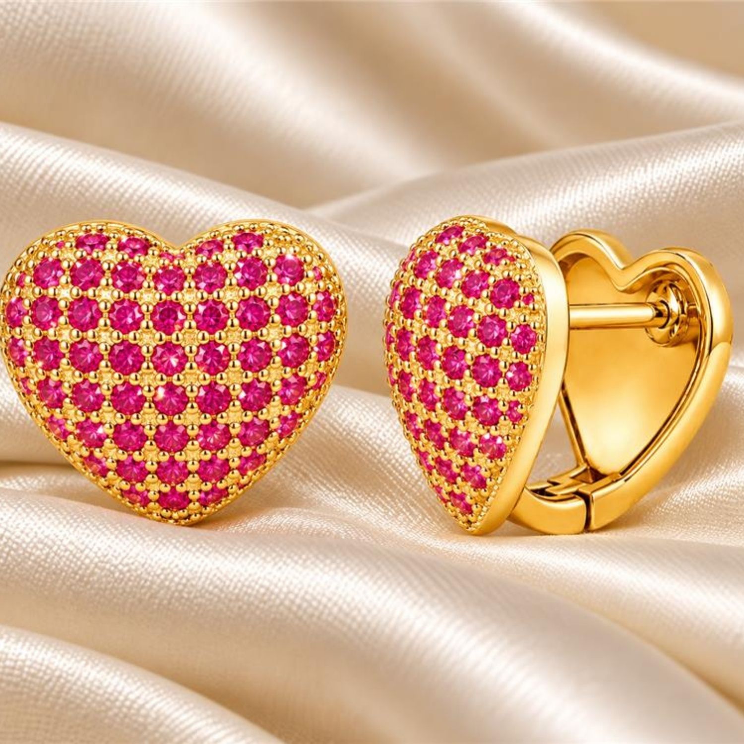 Brinco Argola Coração Micro Zircônia Rosa Pink Banhado a Ouro