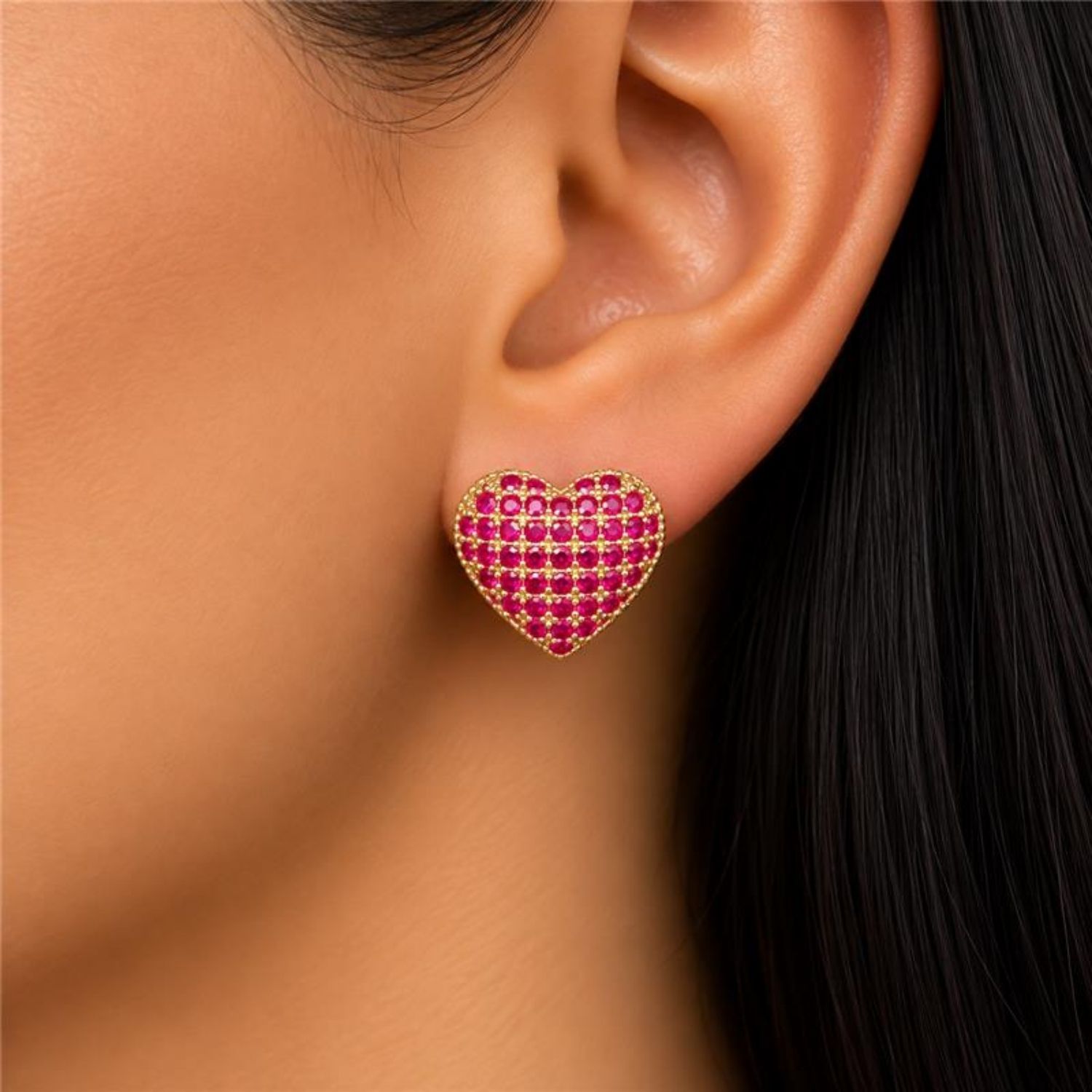 Brinco Argola Coração Micro Zircônia Rosa Pink Banhado a Ouro