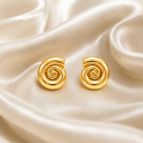 Brinco Formas Caracol Banhado a Ouro