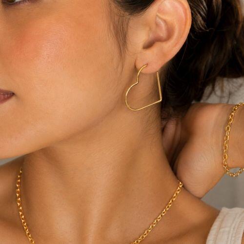 Brinco Argola Coração Vazado Banhado a Ouro