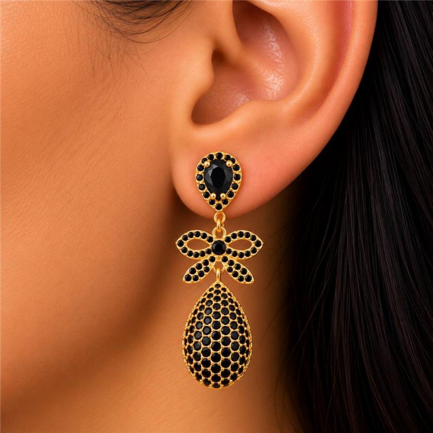 Brinco Luxury Laço Zircônia Negra Banhado a Ouro
