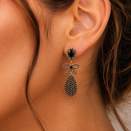 Brinco Luxury La�o Zirc�nia Negra Banhado a Ouro