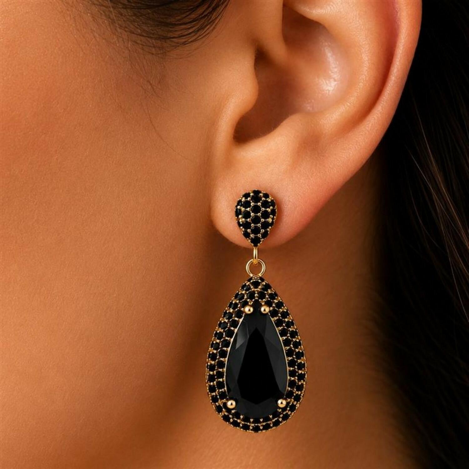 Brinco Luxury Gota Zircônia Negra Banhado a Ouro