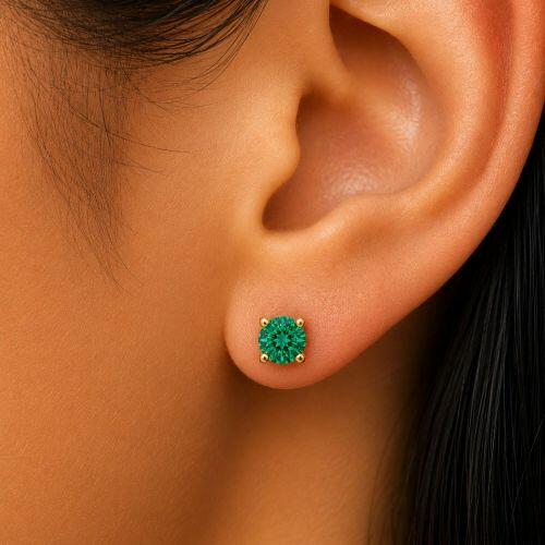Brinco Ponto de Luz 0.5 cm Zirc�nia Turmalina Banhado em Ouro 18k