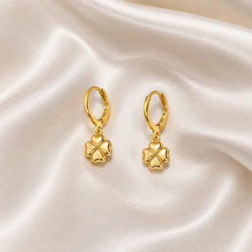 Brinco Argola Trevo Abaulado Banhado em Ouro 18k