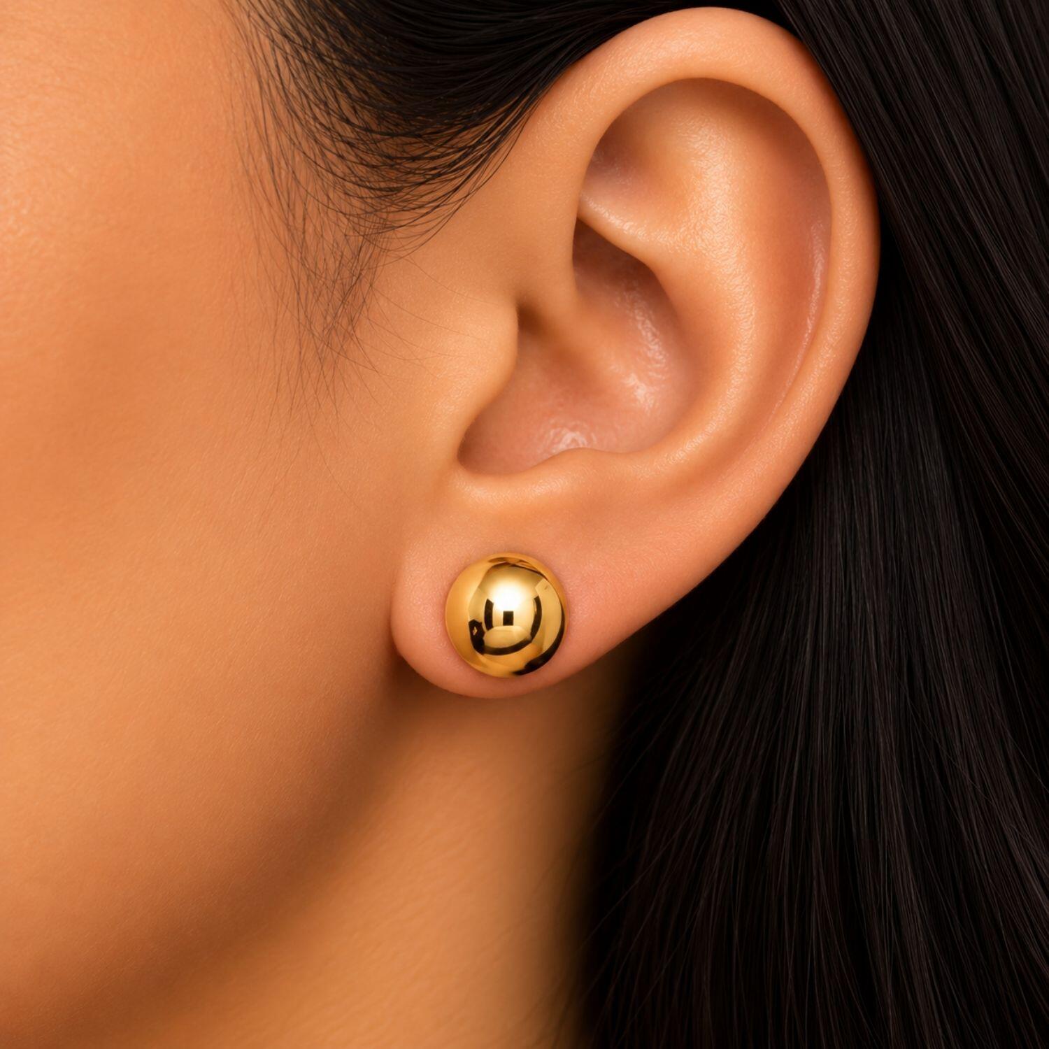 Brinco Bola 1.0 cm Lisa Banhado em Ouro18k