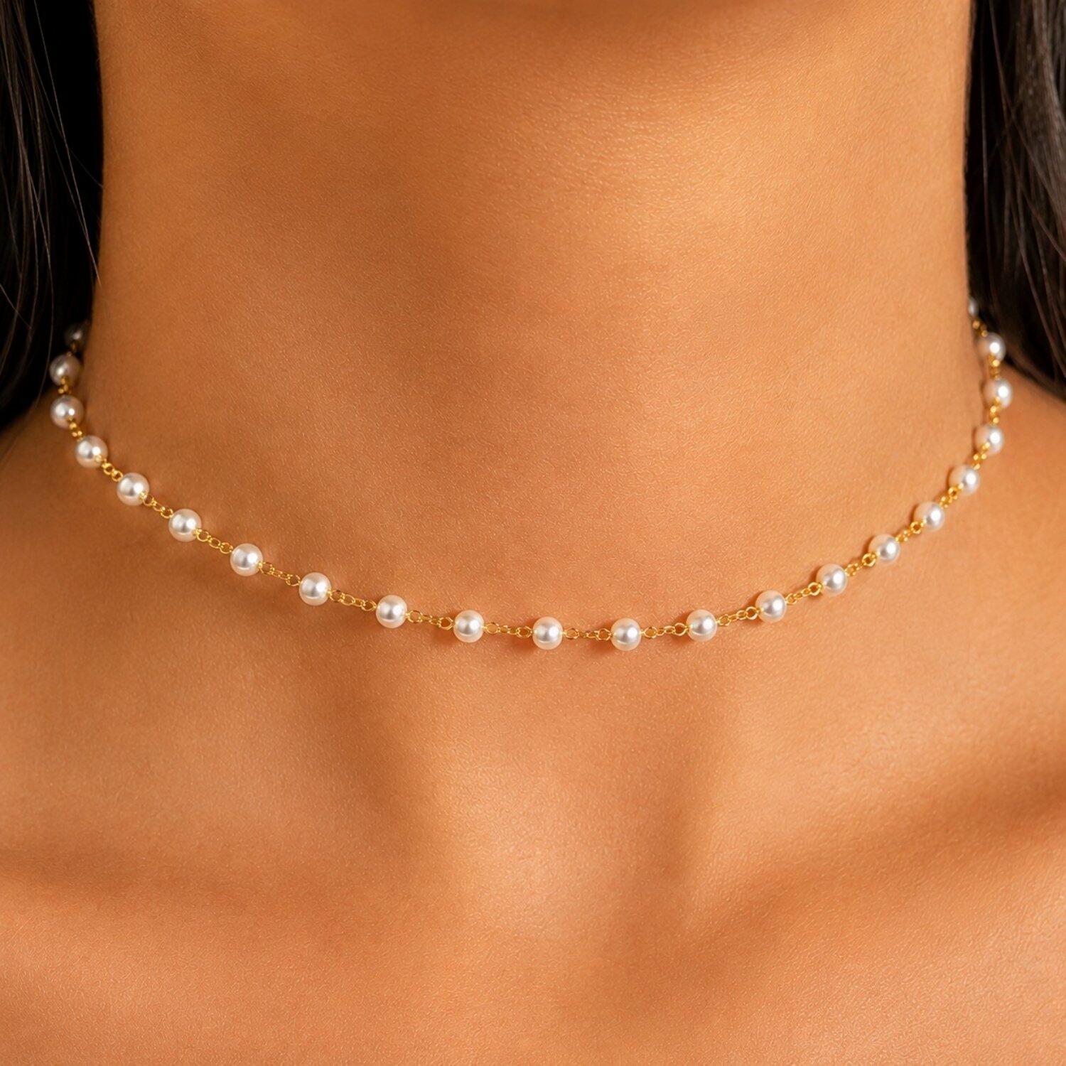 Choker Mini Bola em Pérola banhado a Ouro