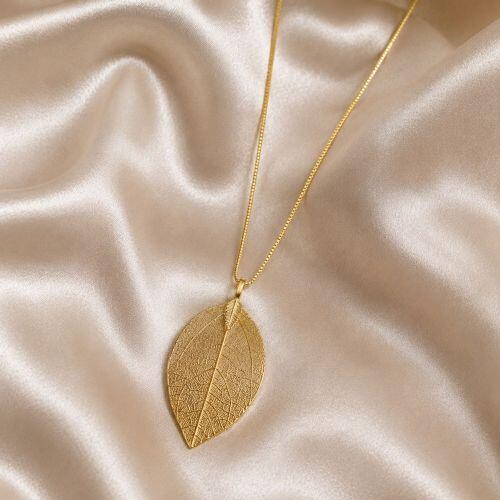Colar 60 cm Folha com Detalhes Banhado em Ouro 18K