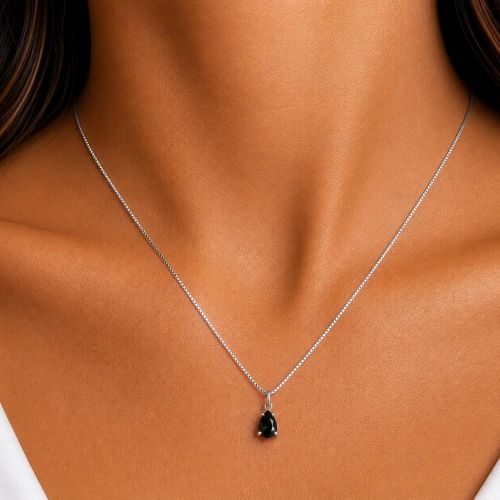 Colar com Gota Zircônia Negra Banhado a Prata