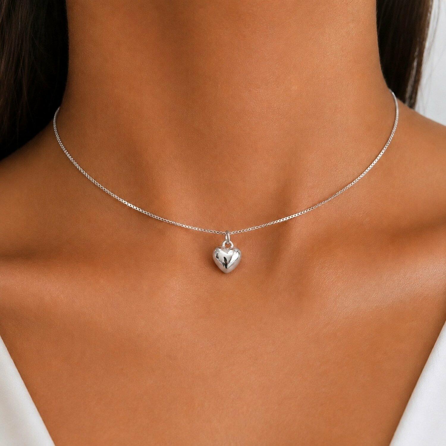 Choker Coração Liso Banhado a Prata