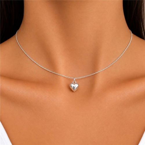 Choker Coração Liso Banhado a Prata