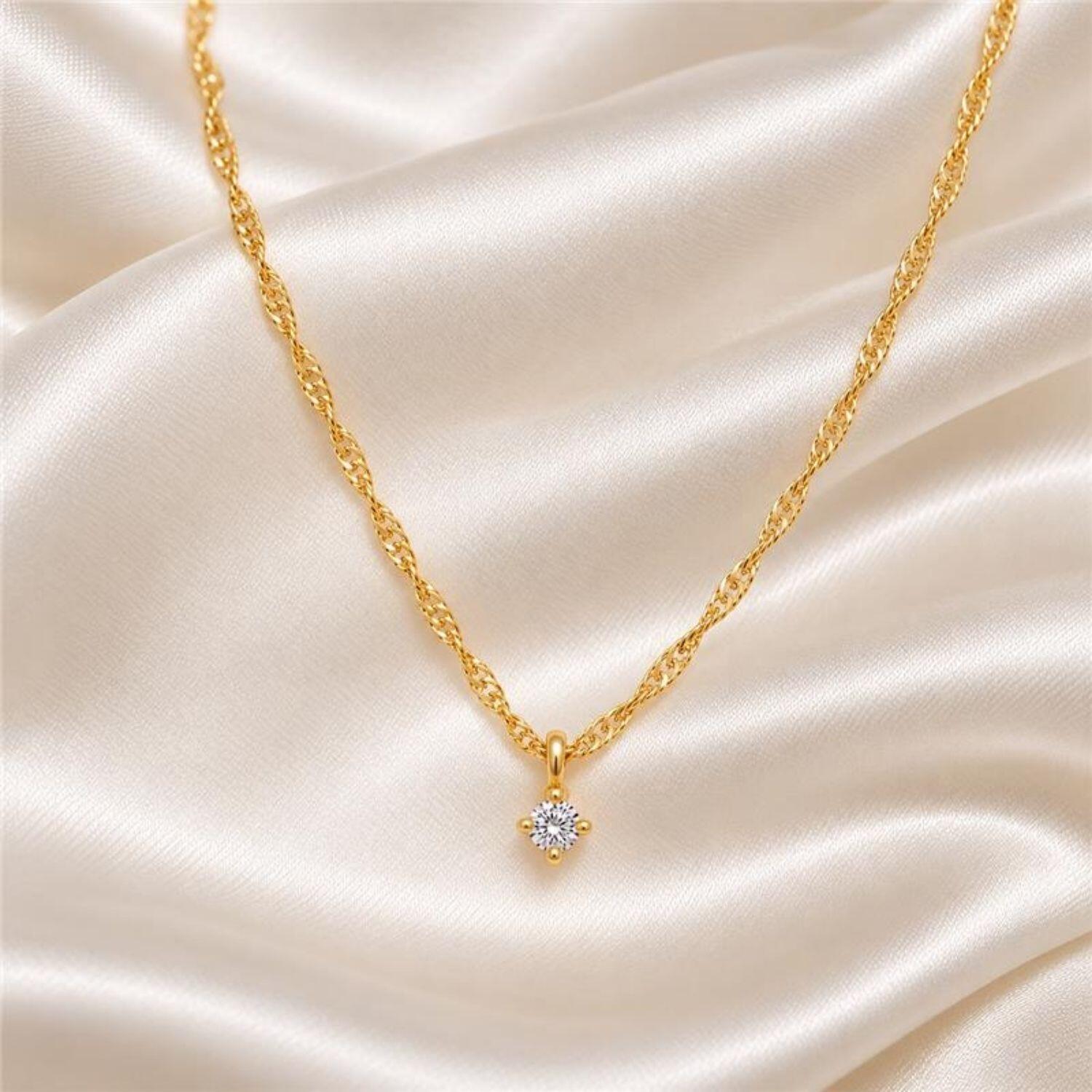 Choker Singapura com Ponto de Luz Banhado a Ouro