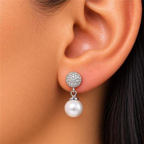Brinco Meia Bola Micro Zirc�nia Cristal com P�rola Banhado a Prata