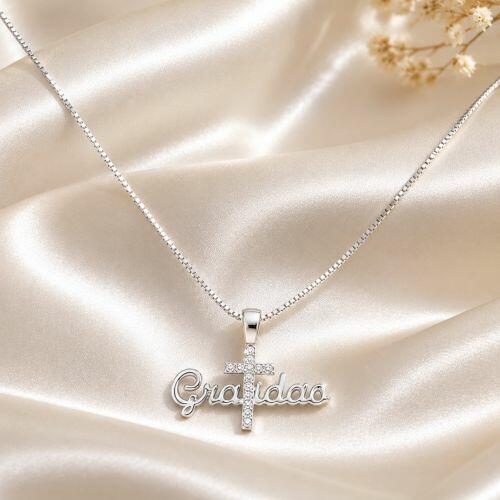 Colar Gratidão com Cruz Micro Zircônia Cristal Banhado a Prata