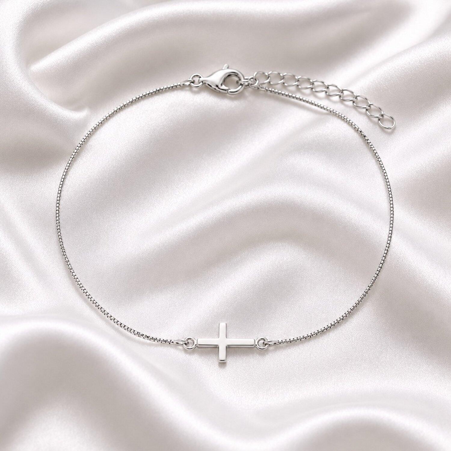 Choker Cruz Deitada Lisa Banhado a Prata