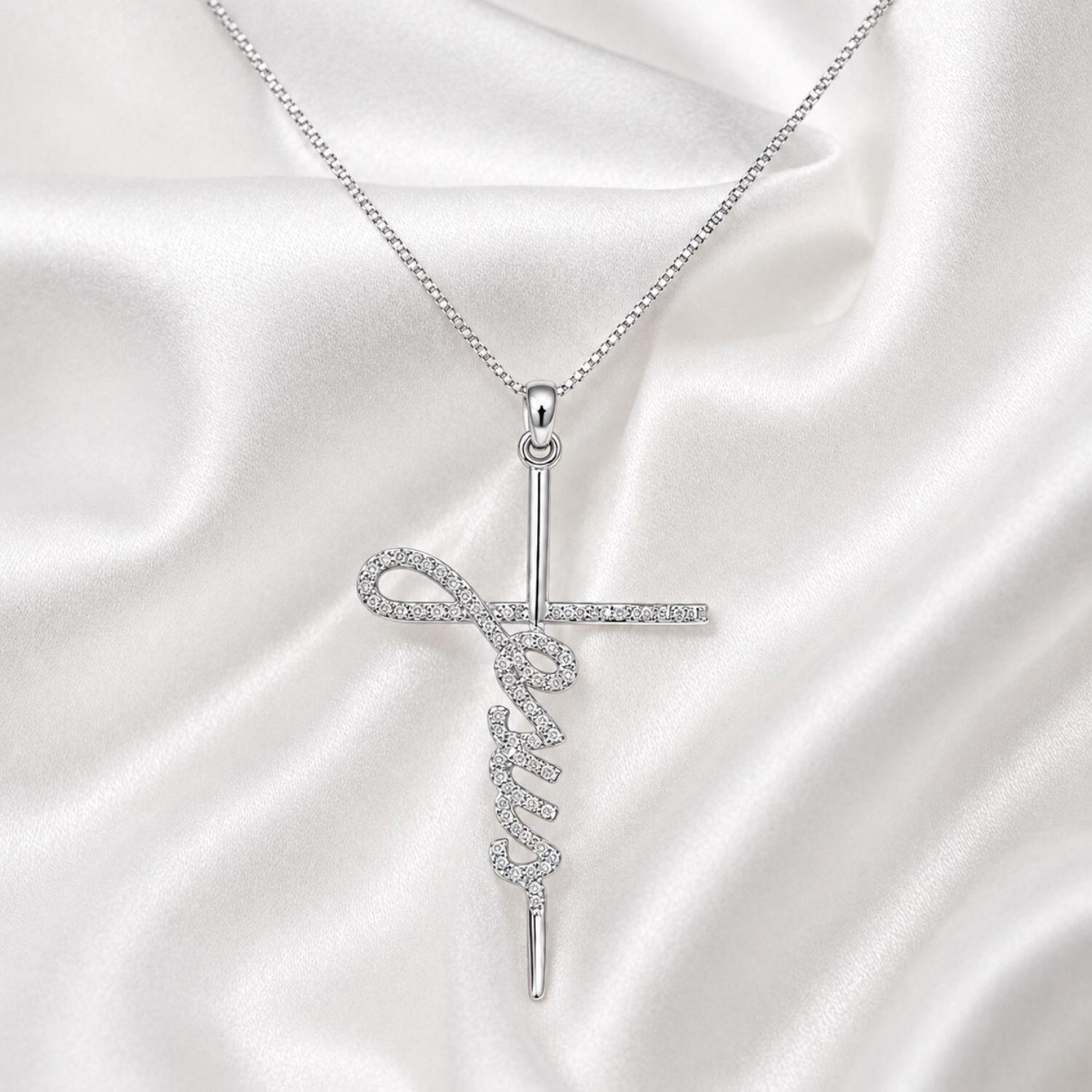 Colar com Pingente Jesus Zircônia Cristal Banhado a Prata