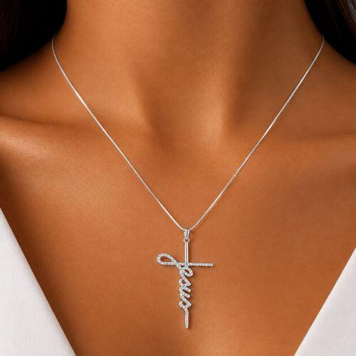 Colar com Pingente Jesus Zircônia Cristal Banhado a Prata