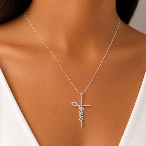Colar com Pingente Jesus Zircônia Cristal Banhado a Prata