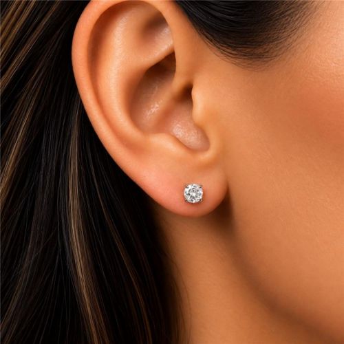 Brinco Ponto de Luz 0.5 cm Banhado a Prata