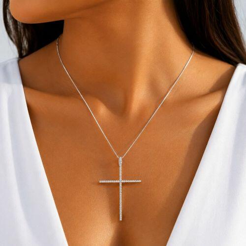 Colar Cruz com Micro Zirc�nia Cristal Banhado a Prata