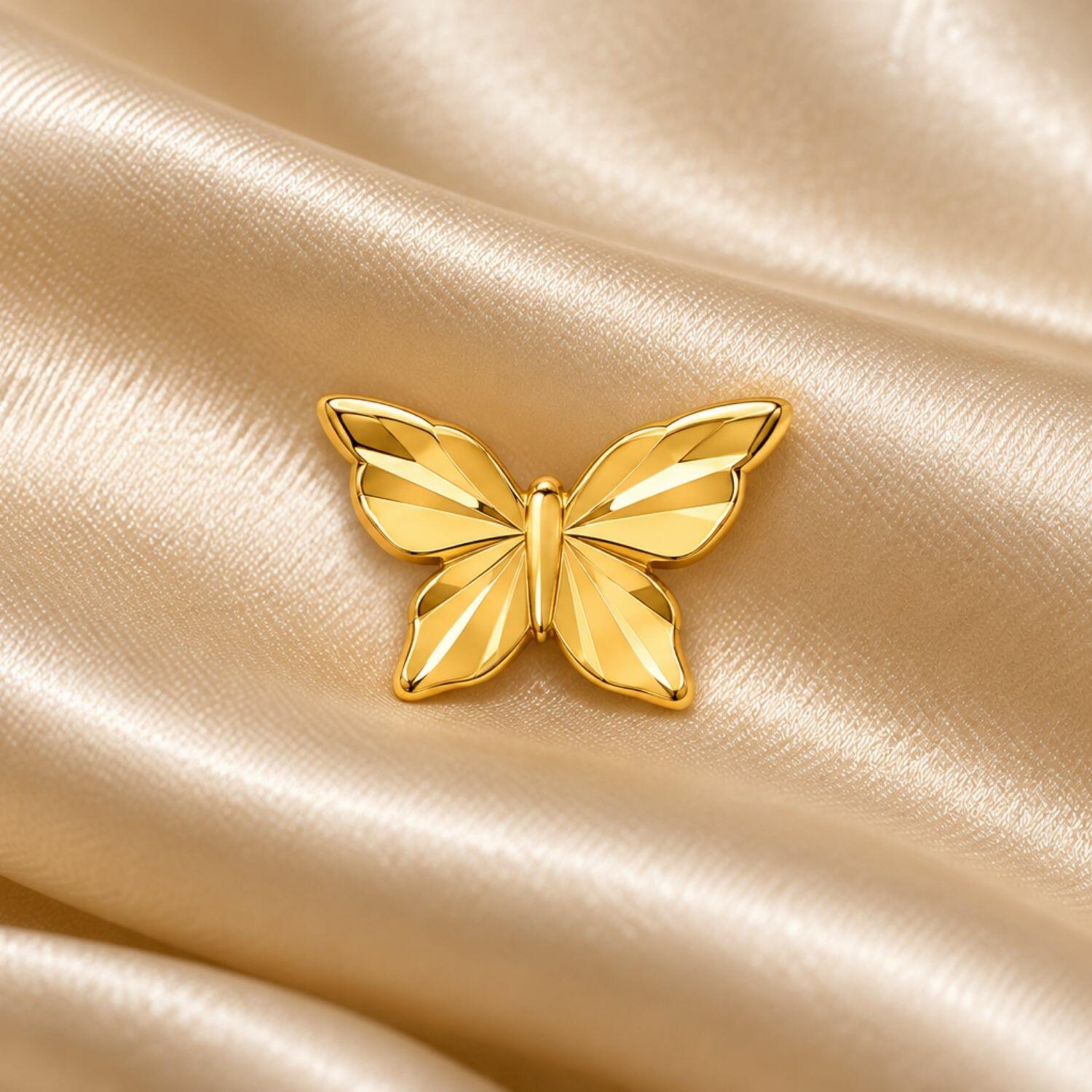 Choker Aro com Borboleta Lisa Banhado em Ouro 18K