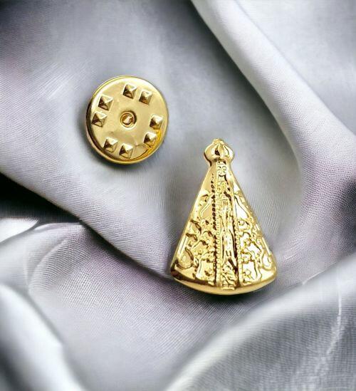 Broche Nossa Senhora Aparecida com Detalhes Banhado a Ouro