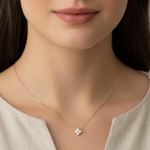 Colar Mini Flor 4 Pétalas Zircônia Cristal Banhado a Ouro
