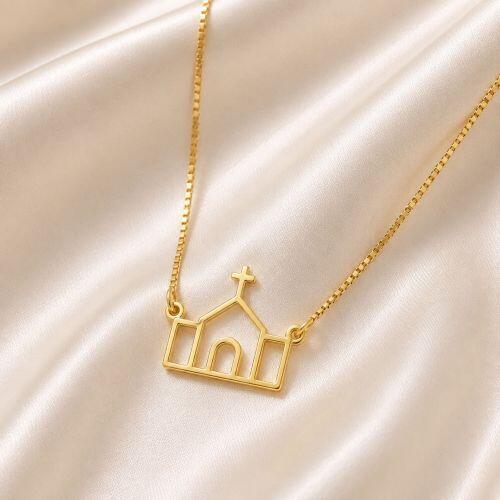 Colar com Pingente Igreja Banhado em Ouro 18K