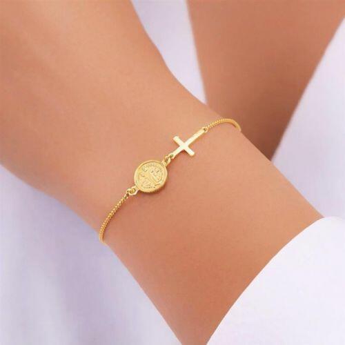 Pulseira Cruz com S�o Bento Banhado a Ouro