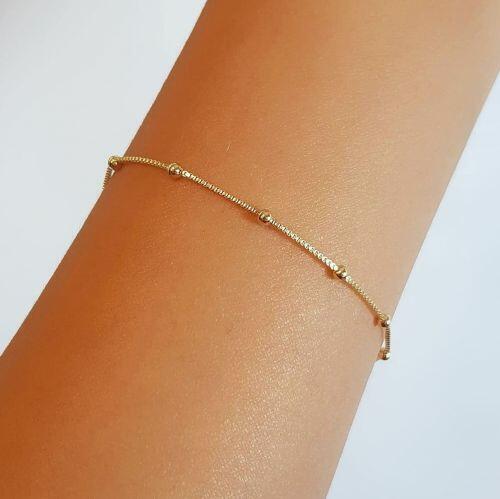 Pulseira Mini Bola Banhado a Ouro