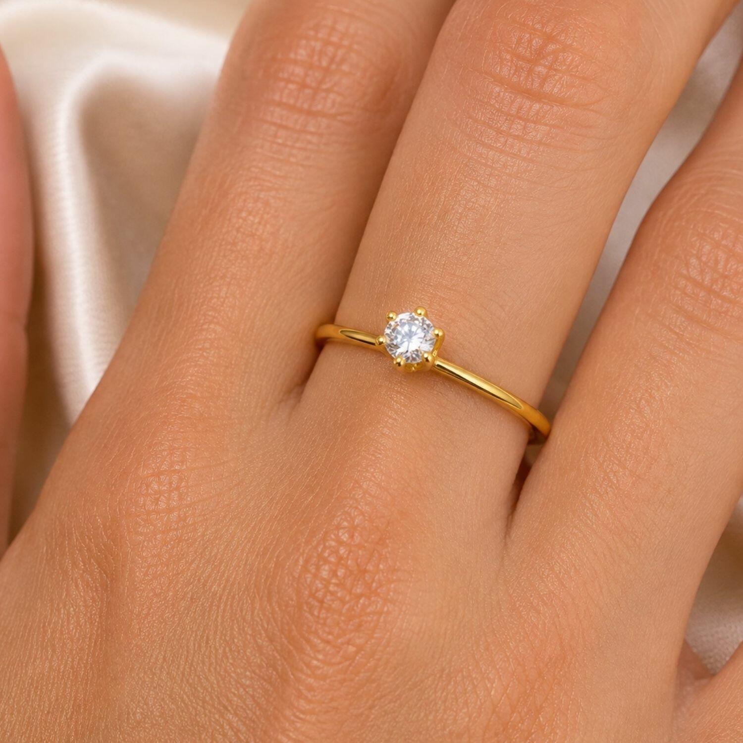 Anel Solitário Moissanite Banhado a Ouro
