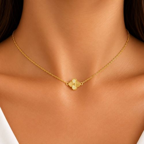 Choker Mini Elo com Flor 4 Pétalas Banhado a Ouro