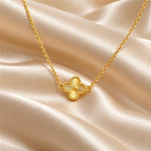 Choker Mini Elo com Flor 4 Pétalas Banhado a Ouro