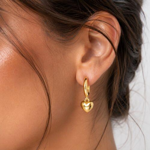 Brinco Argola Meia Cana 1.5 cm com Coração Liso Banhado em Ouro 18k