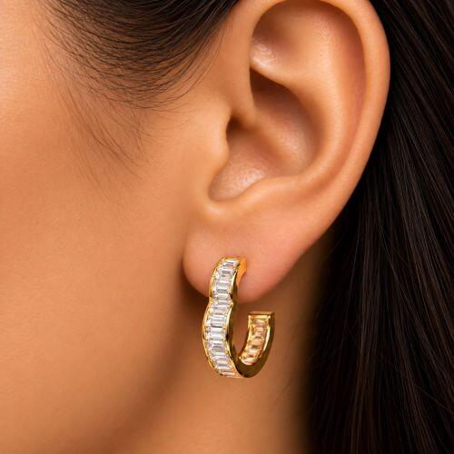 Brinco Argola Cora��o Baguette Zirc�nia Cristal Banhado a Ouro