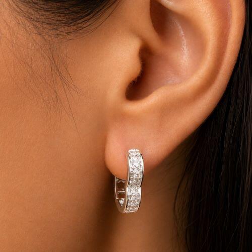 Brinco Argola Coração 2 Fileiras de Micro Zircônia Cristal Banhado a Prata