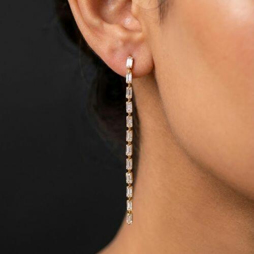 Brinco Fio Baguette Fino Zircônia Cristal Banhado a Ouro