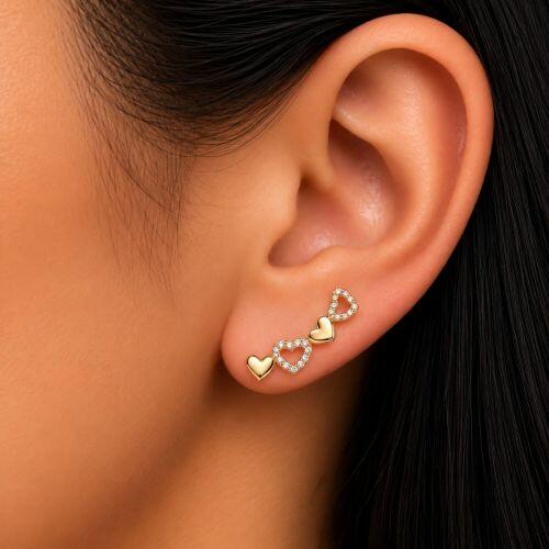 Brinco Ear Cuff Cora��es Lisos e Micro Zirc�nia Banhado a Ouro