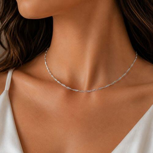 Choker Cruz Deitada Lisa Prata: Fé Moderna