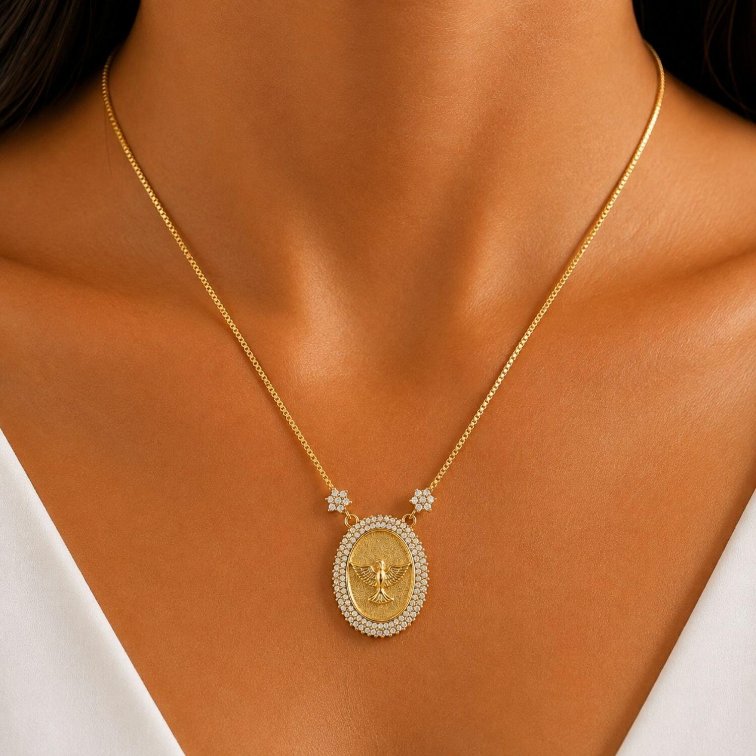 Colar Mandala Espírito Santo Zircônia Cristal Banhado a Ouro
