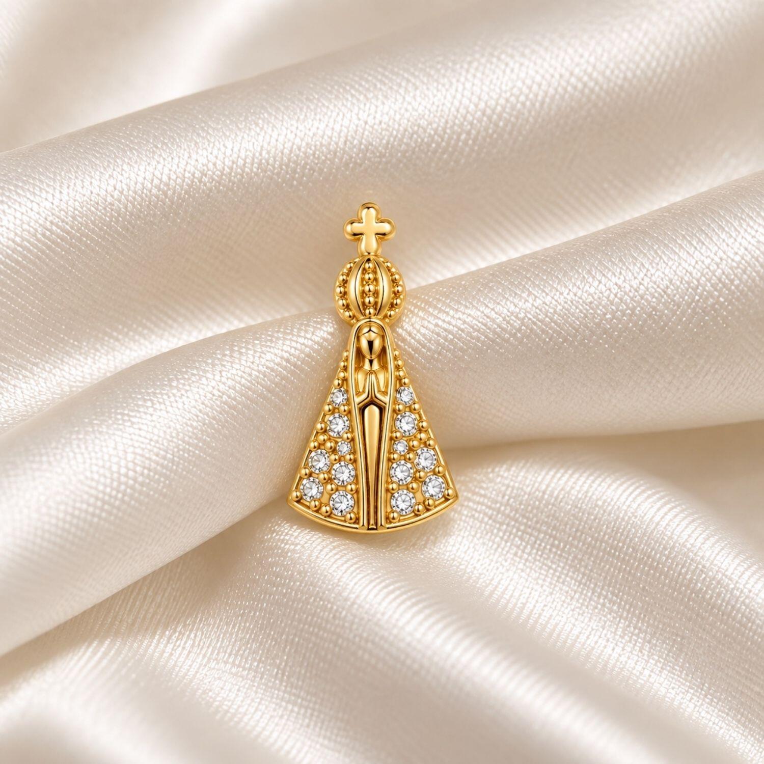 Choker Mini Nossa Senhora Aparecida Zircônia Cristal Banhado a Ouro