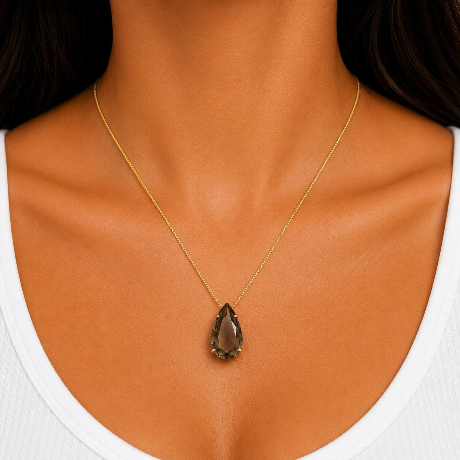 Colar Gota Zircônia Fumê Banhado a Ouro