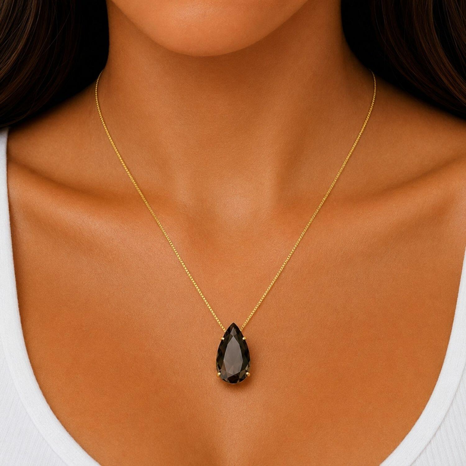 Colar Gota Zircônia Fumê Banhado a Ouro