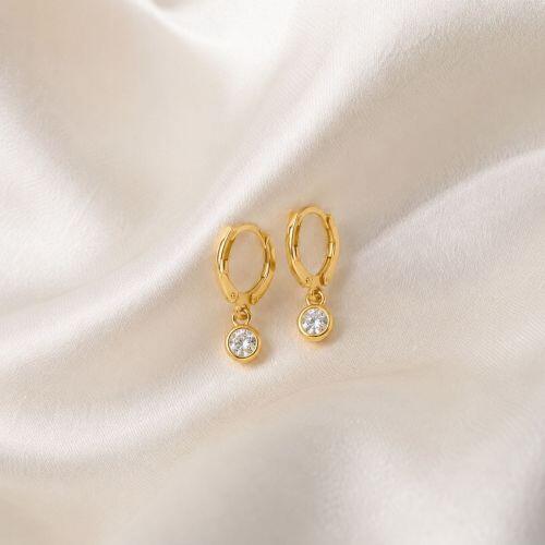 Brinco Infantil Argola Ponto de Luz Banhado a Ouro