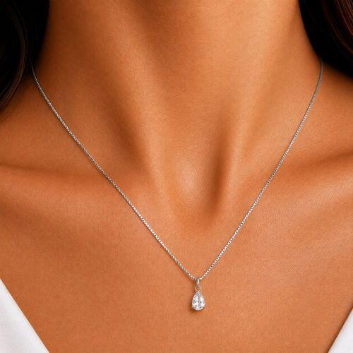 Colar com Gota Zircônia Cristal Banhado a Prata