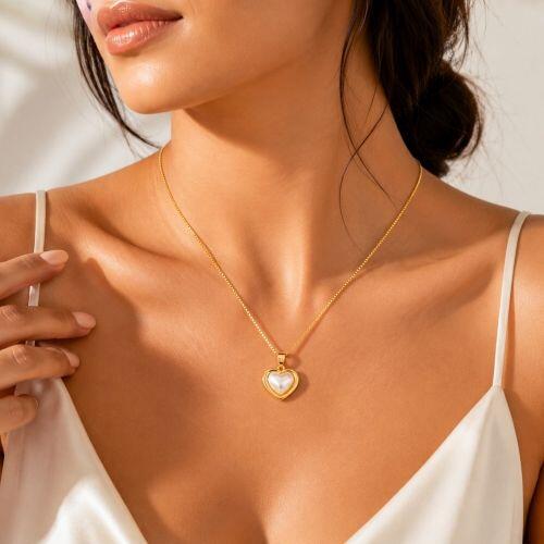 Colar Cora��o P�rola Banhado a Ouro