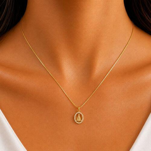 Colar com Mini Nossa Senhora Aparecida Zirc�nia Cristal Banhado a Ouro